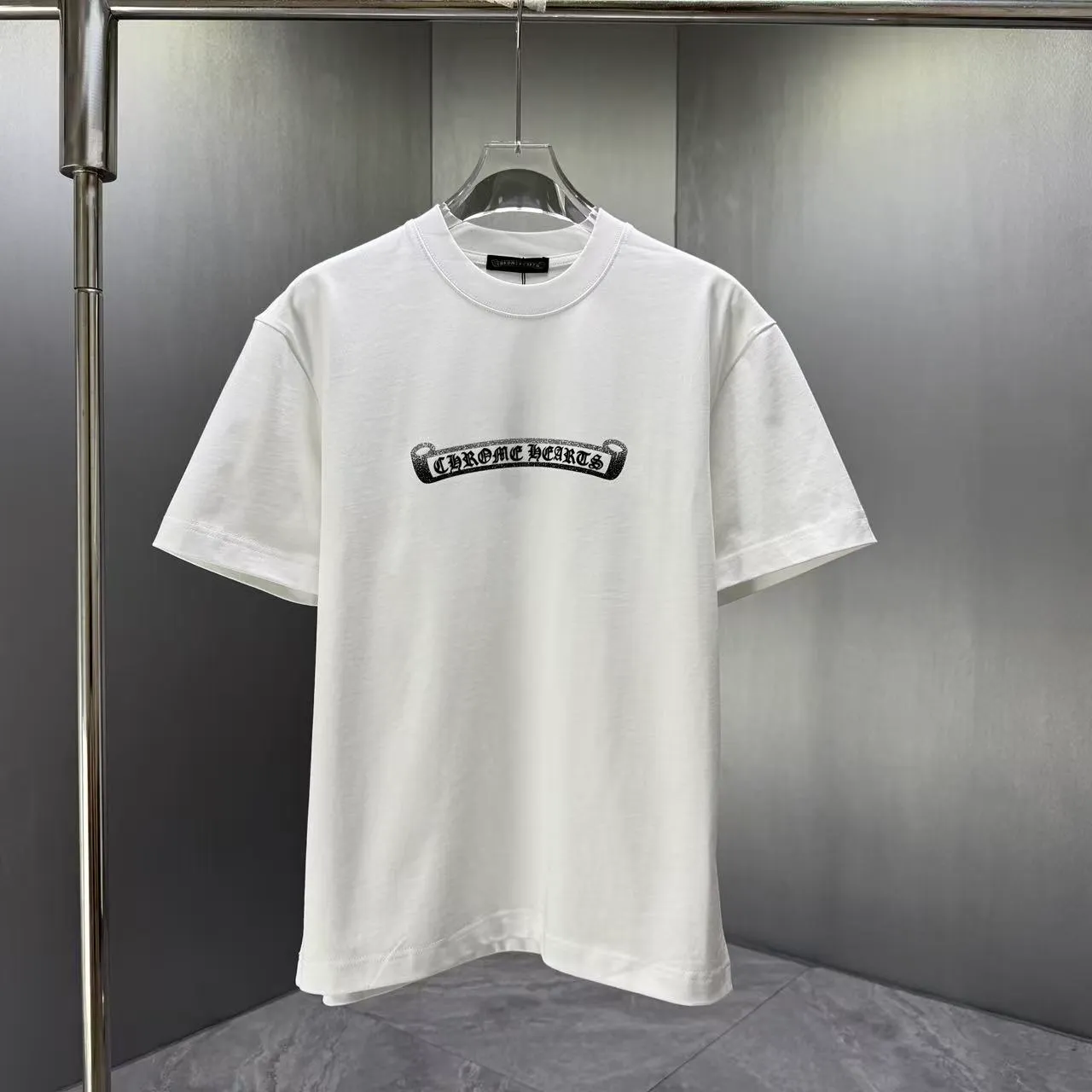 CH 2026 New Arrival T logo ：Black White Sizes：S M L XL XXL